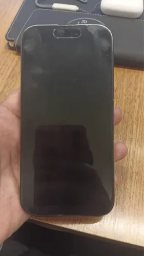 iPhone 16