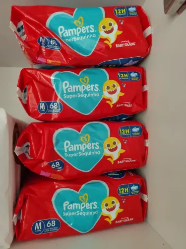 Fralda Pampers SuperSequinha M 68unid