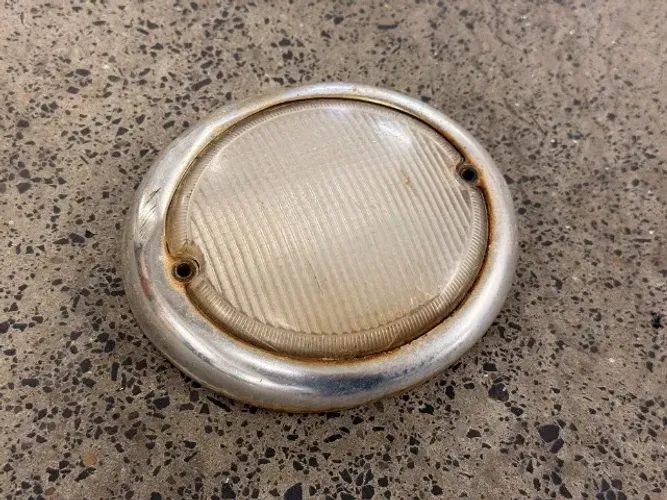 Lente pisca original Volkswagen Kombi Corujinha