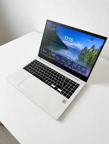 SAMSUNG GALAXY BOOK 550X BRANCO