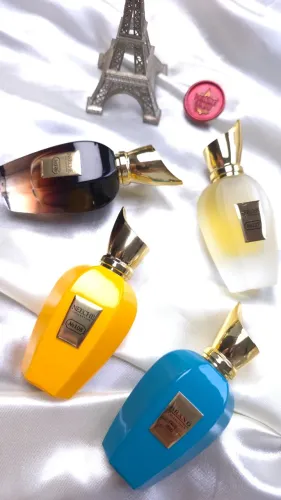 Um Perfume de Nicho Miniatura 25ml Eau de Parfum
