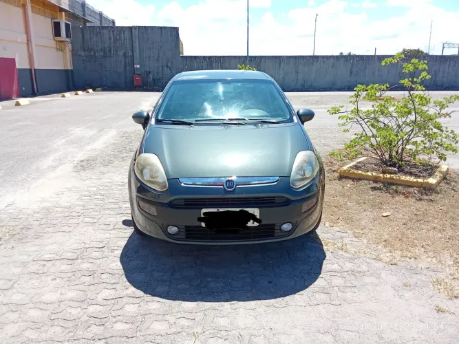 Fiat Punto Attractive 1.4 Fire Flex 8V 5P 2014