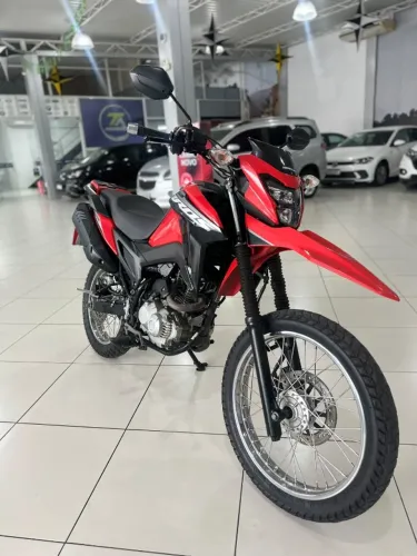 HONDA BROS 2025/160 MUITO NOVA 18.900 FINANCIADO+ENTRADA