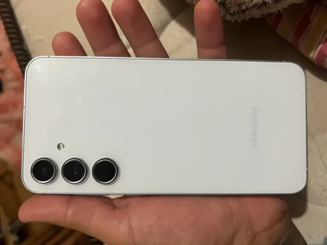 Samsung Galaxy A55 em perfeito estado