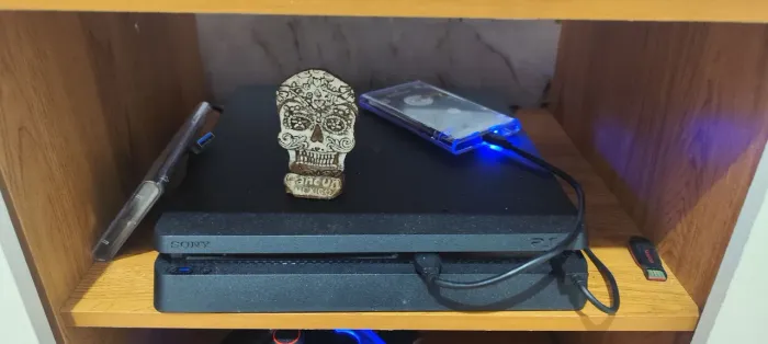PS4 DESBLOQUEADO SLIM 2TB