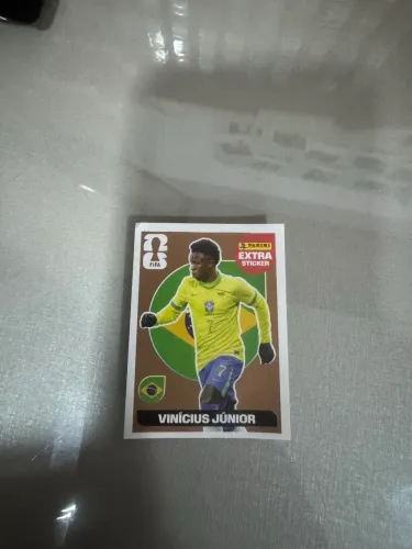 Figurinha da copa vini Júnior