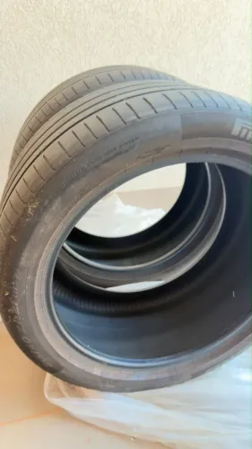 2 Pneus Pirelli P Zero Usados- Porsche