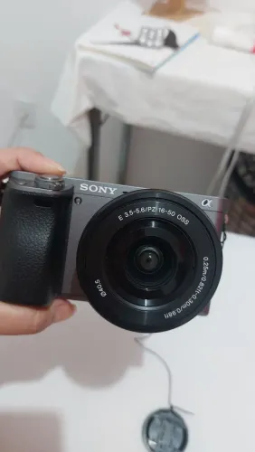 Câmera Sony Alpha