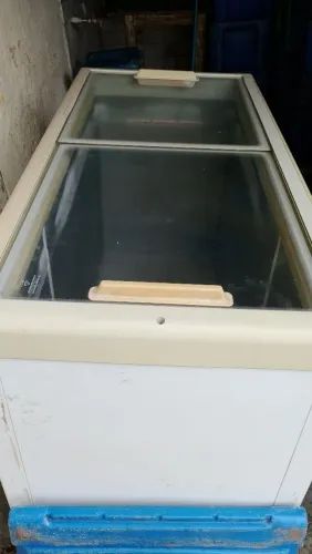 Vendo freezer boa 