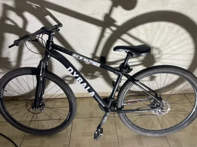 Vendo bike aro 29 com para lama tudo suporte parar garrafa