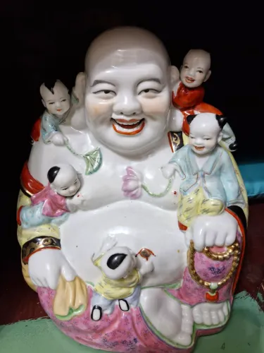 Imagem oriental porcelana antiga