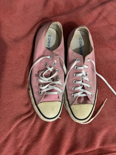 Tênis All Star rosa, cano curto