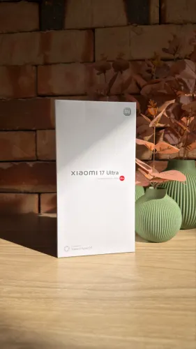 Celular Xiaomi 17 Ultra novo. Ler anúncio