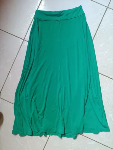 Saias bazar Tamanhos M e G