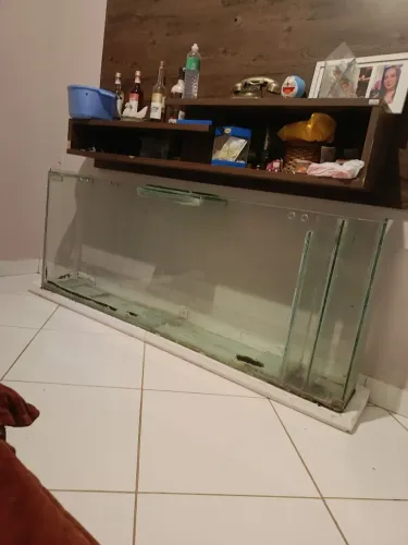 AQUARIO GIGANTE 400 LITROS 