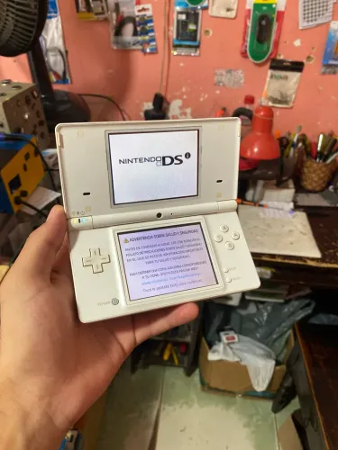 Nintendo DSi