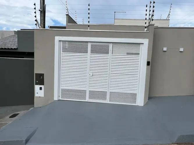 Casa para venda possui 78 metros quadrados com 3 quartos