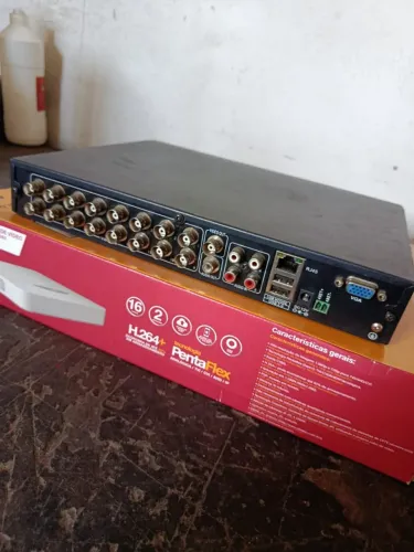 Gravador digital de video 16 canais DHD 2116N