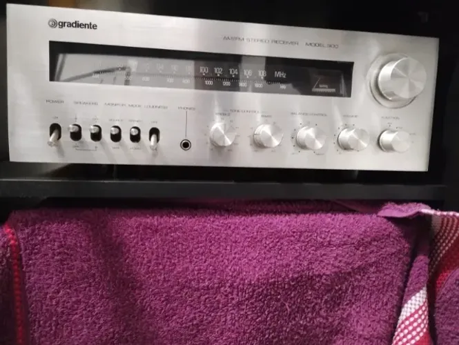 RECEIVER GRADIENTE MODEL 900