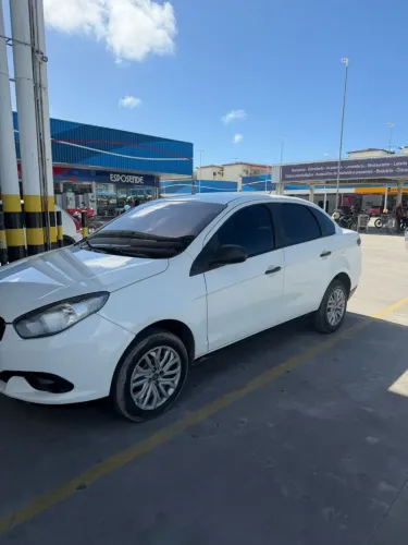 Fiat Grand Siena Attrac. 1.4 EVO F.flex 8V 2020