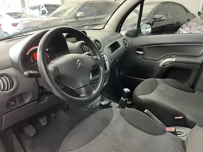 Citroen C3 GLX 1.4/ GLX Sonora 1.4 Flex 8V 5P 2011
