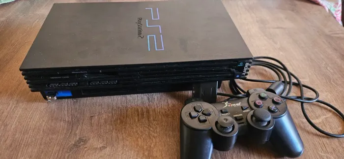 Vendo Playstation 2 FAT, com jogos, pronto pra jogar. Parcelo. Leia a descrição 