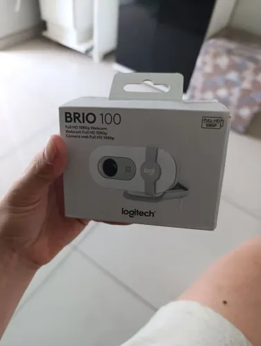 câmera tipo blogueira LOGITECH BRIO 100 