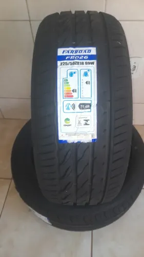 Par de pneus - 225/50 R18 99W - FARROAD FRD26 - 600,00 o par.