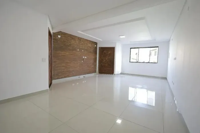 Sobrado com 04 dormitórios para venda ou locação, 311 m² no Parque Oratório - Santo André/
