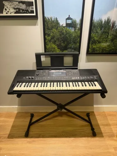 TECLADO YAMAHA PSR E463