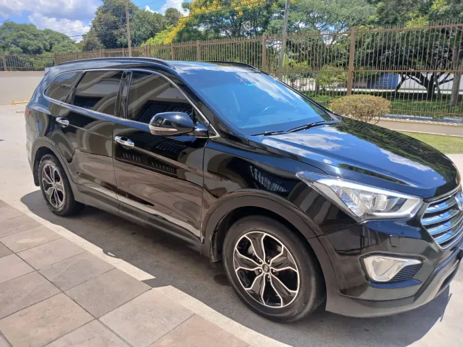 Hyundai Grand Santa Fe 3.3 V6 4X4 Tiptronic 2014