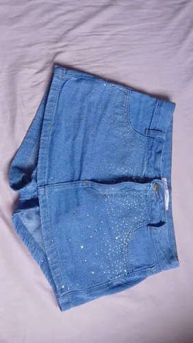 Roupas semi novas