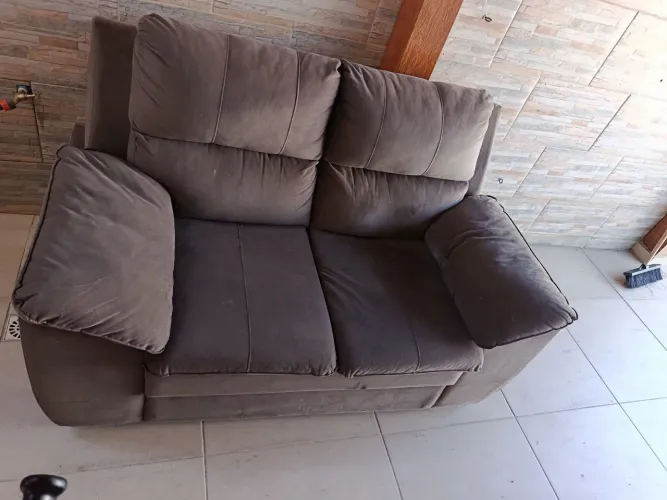Vendo sofá 2 lugares