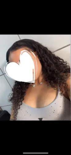 Cabelo cacheado humano