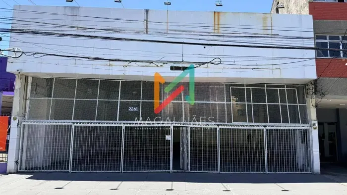 GALPÃO COMERCIAL PARA LOCAÇÃO NA AV. NORTE  ESPINHEIRO | 736,07 M² DE ÁREA