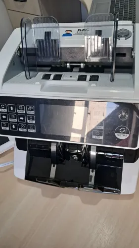 Máquina  de contar sedulas 