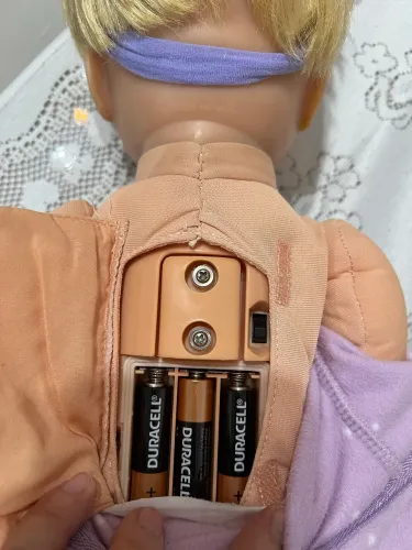 Boneca Miracle Baby da Mattel
