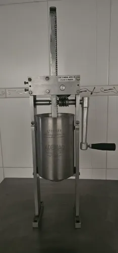 Masseira ademaq inox churros