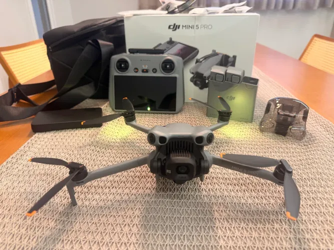 DJI Mini 5 Pro Fly More Combo | Novo | 3 Baterias | Controle com Tela |