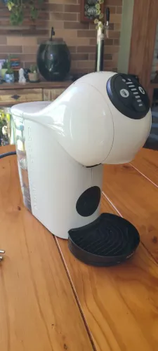 Cafeteira Dolce Gusto