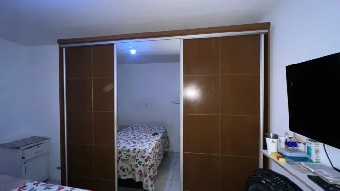 Guarda-roupa MDF grande