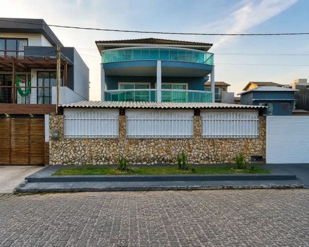 Casa na Praia para Venda em Cabo Frio, Praia do Foguete, 5 dormitórios, 4 suítes, 6 banhei