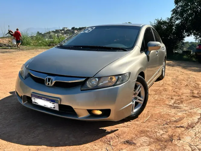 Honda Civic Sedan EXS 1.8/1.8 Flex 16V Aut. 4P 2008