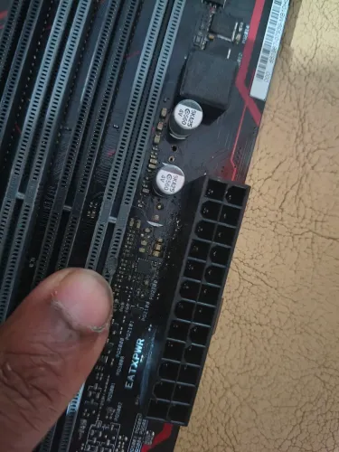 Placa mãe b450m Asus prime gaming BR com defeito