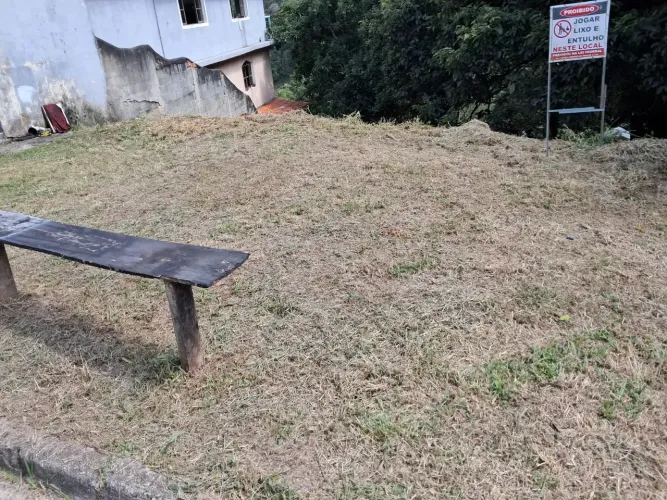 Terreno 990m²