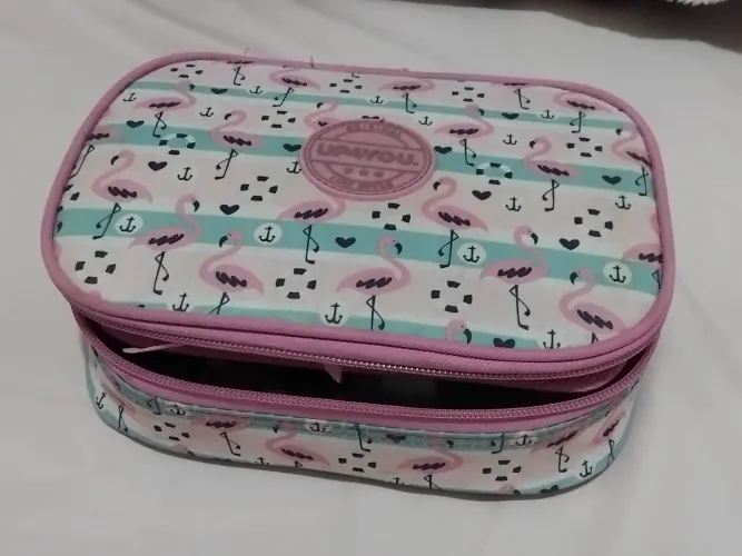 estojo box da marca Up4you 100 pens flamingo