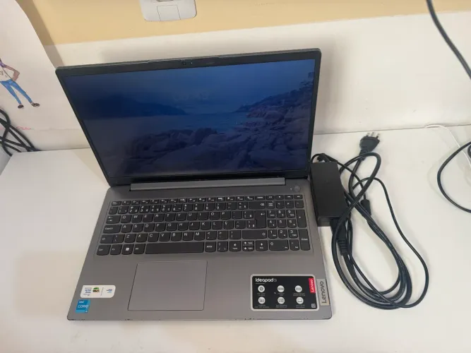 Notebook apenas 1800