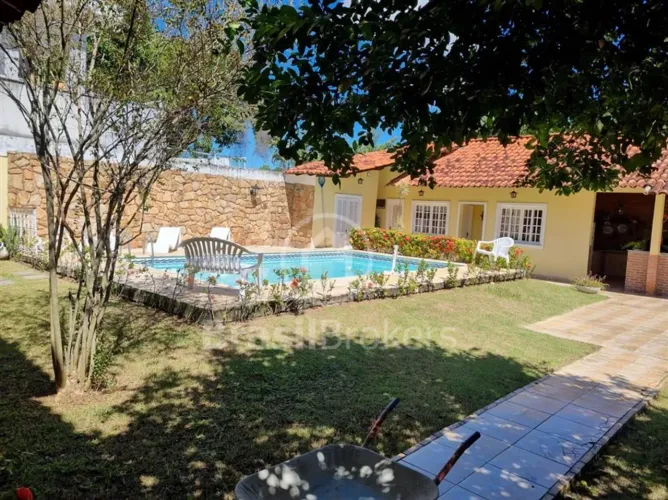 Casa de Condomínio à venda com 333,00m² e 3 quartos em Anil, Rio de Janeiro - rj