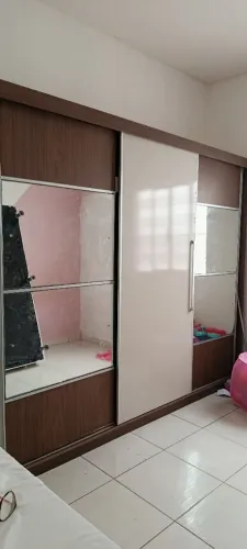 Guarda roupa de casal
