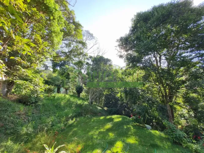 SECRETÁRIO (TERRENO EM CONDOMÍNIO ARBORIZADO)